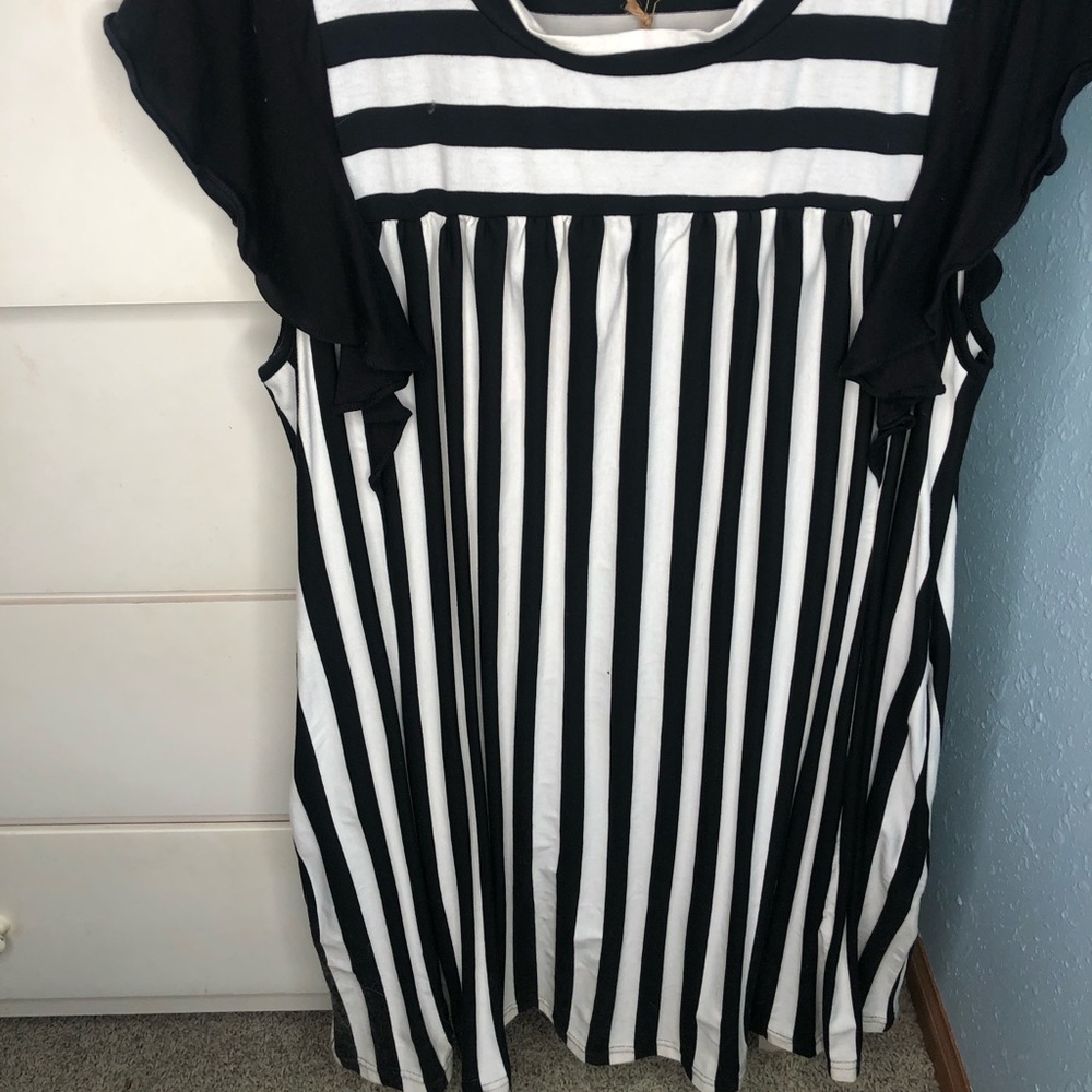 Fun and unique black and white dress